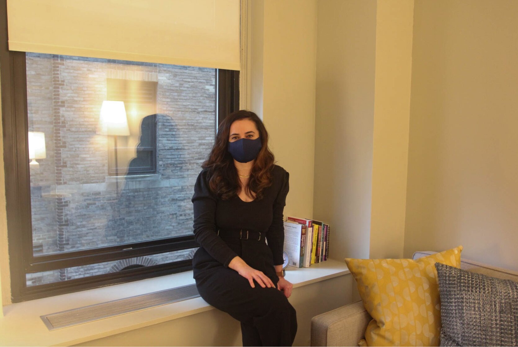 Photo of psychologist Jaclyn Lopez Witmer in her office.