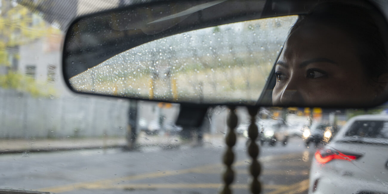 Uber driver Dinara Zhanpeissova drives through Queens, NY on Sep. 25, 2025. (Credit: Victor Heller)