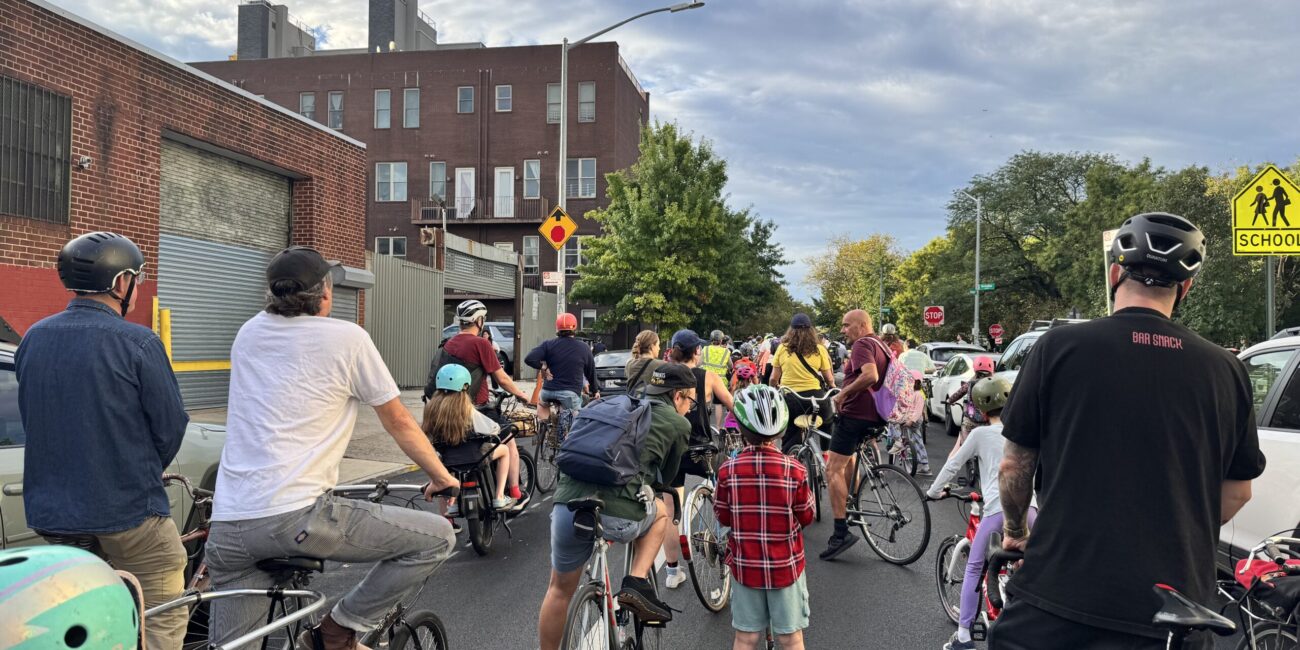 After the bike bus, P.S. 110 families gathered in the courtyard to chat before the school day began. (Credit: Manon Beliot)