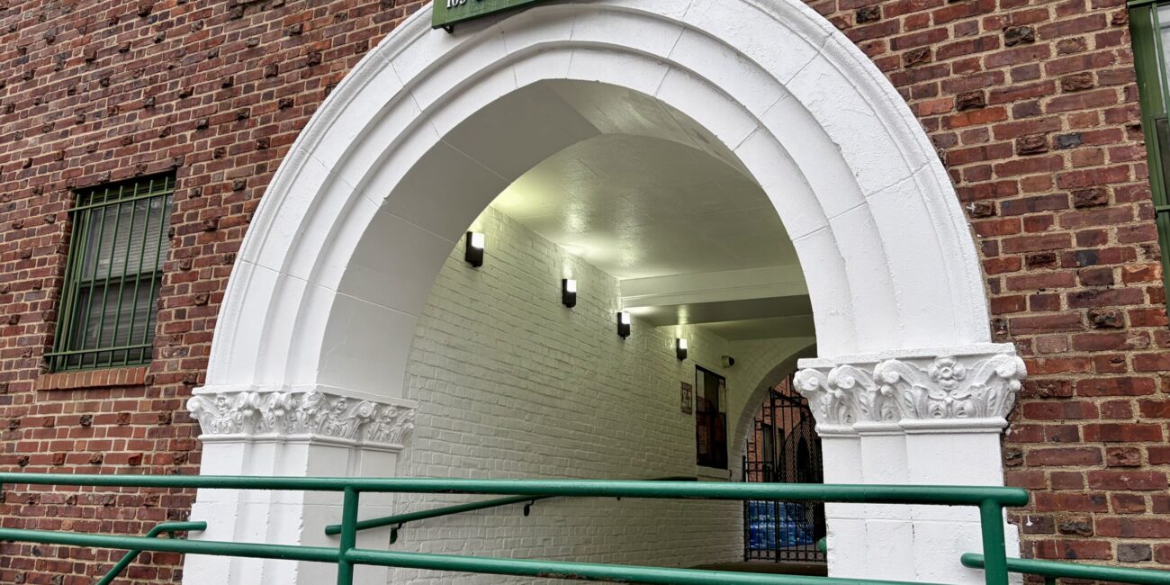 Oak Hall, part of Brooklyn Gardens, in Fort Greene, Brooklyn, Feb. 18, 2026. (Credit: Tereza Pesmazoglou)
