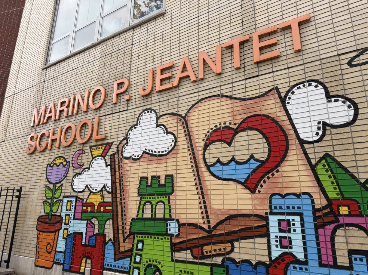 P.S. 19Q is the largest elementary school in Corona, Queens. Currently, just under 1,400 children are enrolled, a drop from the nearly 1,700 students the school had in 2023, according to NYC Open Data. (Credit: Karla Perez)