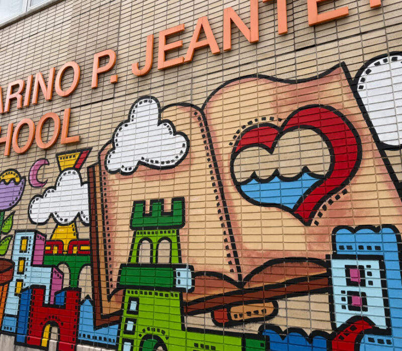 P.S. 19Q is the largest elementary school in Corona, Queens. Currently, just under 1,400 children are enrolled, a drop from the nearly 1,700 students the school had in 2023, according to NYC Open Data. (Credit: Karla Perez)